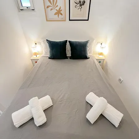 Апартаменты Elegant 1bdr Bright Flat With Pool