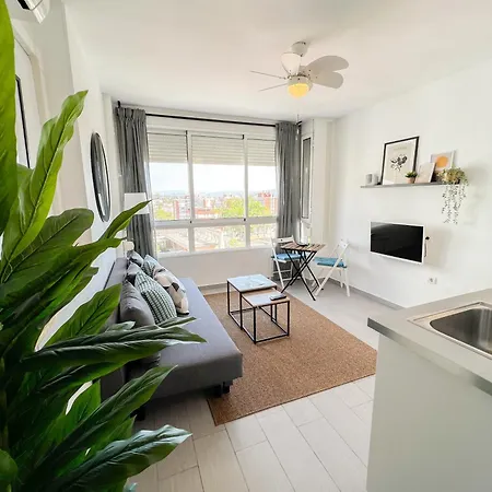 Elegant 1bdr Bright Flat With Pool *