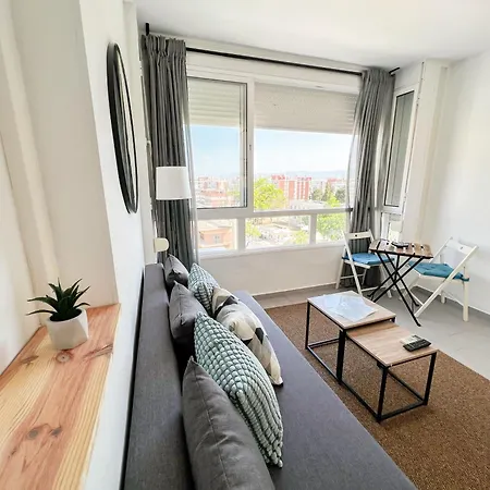 Appartamento Elegant 1bdr Bright Flat With Pool Torremolinos