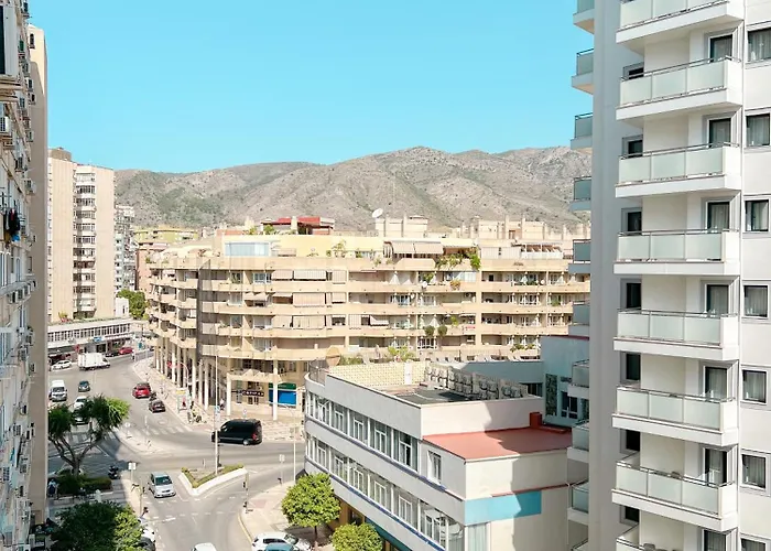 Apartment Elegant 1bdr Bright Flat With Pool