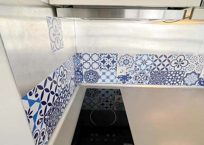 Elegant 1bdr Bright Flat With Pool *