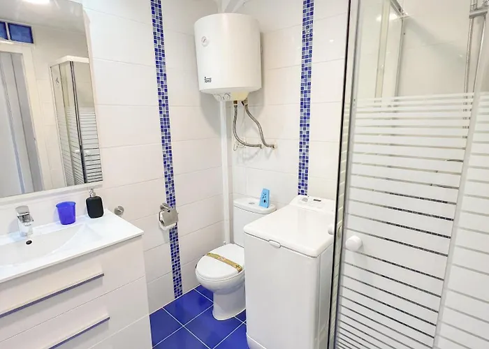 Elegant 1bdr Bright Flat With Pool *