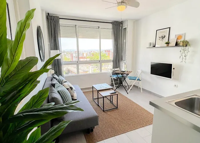 Elegant 1bdr Bright Flat With Pool *